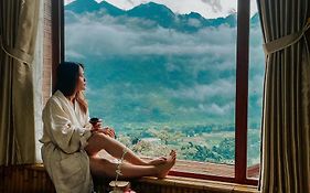 Hmong Village Resort